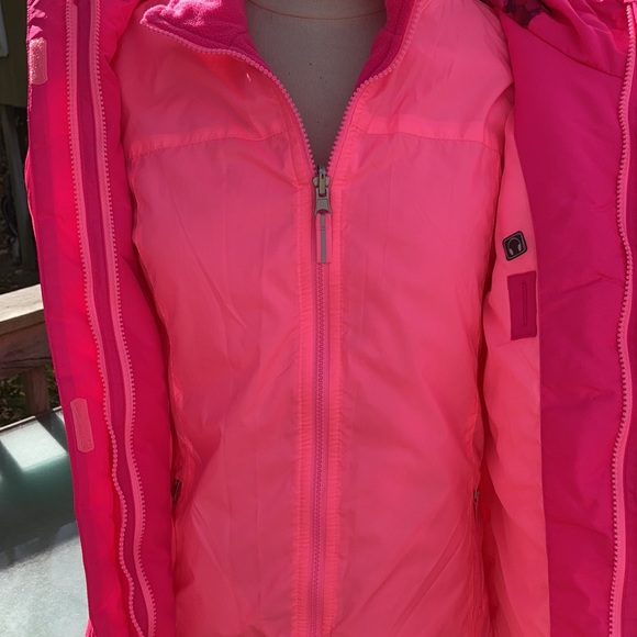 ⚜️Bright Pink Winter Jacket and Snow Pants! - Picture 8 of 16